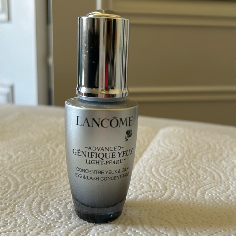 Lancôme Advanced Génifique Light Pearl Eye Serum